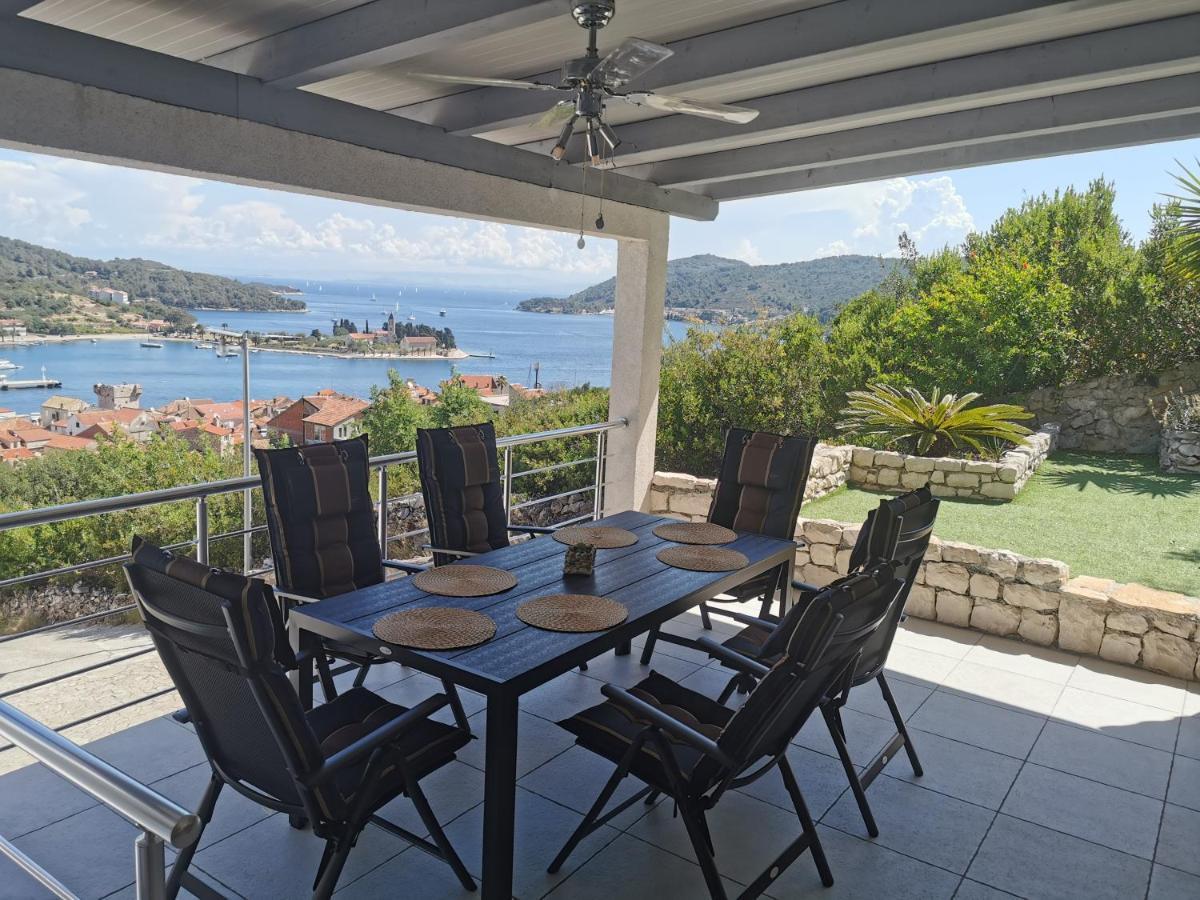 Luxury Apartment Prestige Villa Bellevue Vis Eksteriør bilde
